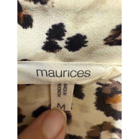 Maurice's Business Casual button up Leopard print Blouse Top Lightweight Medium - Picture 2 of 6